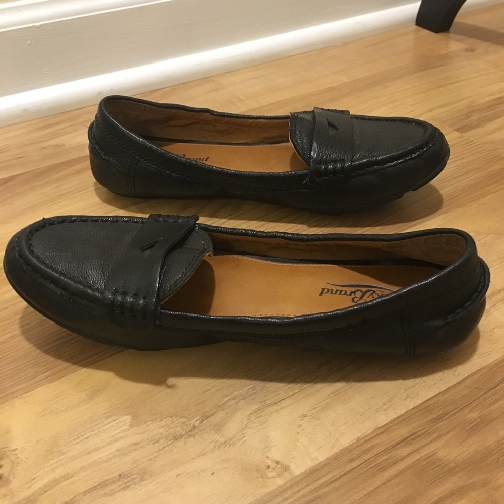 Lucky Brand Black Penny Loafers 6 - Picture 3 of 7